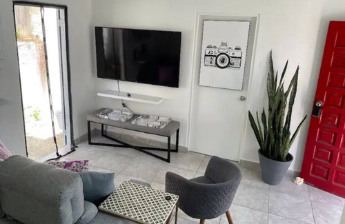 Sagrado Corazon Apartment | Red Door Lovely 1 Bedroom unit with small patio