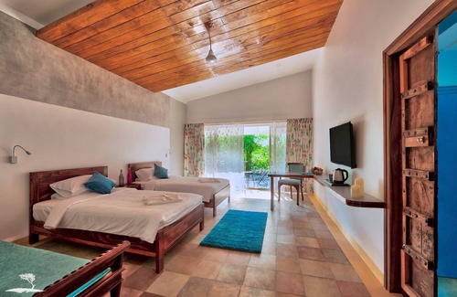 Chandrapur Hotel | Top Rated Red Earth Tadoba: Family-Friendly with Pool
