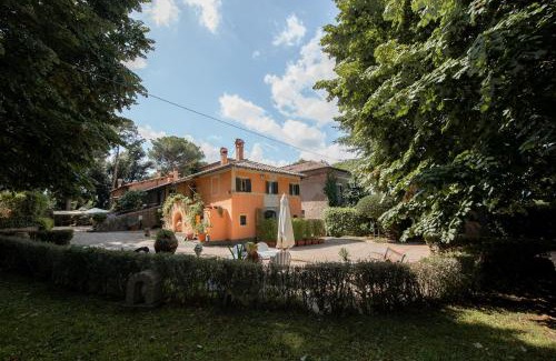 Rocca di Papa Villa | Inviting Red Country House Retreat Near Rome for Families