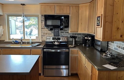 Red Feather Lakes Cabin | Tranquil Red Feather Lakes Mountain Getaway with Lake Views