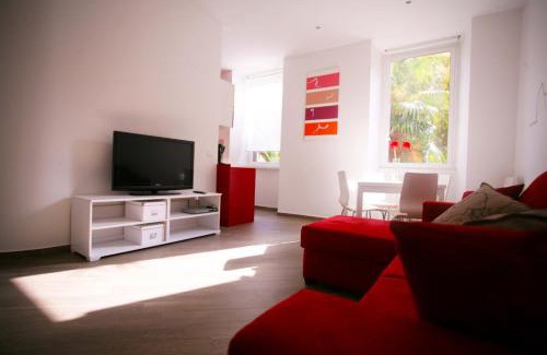 Flaminio Apartment | Discover the Red Flat in Rome: Family-Friendly Oasis