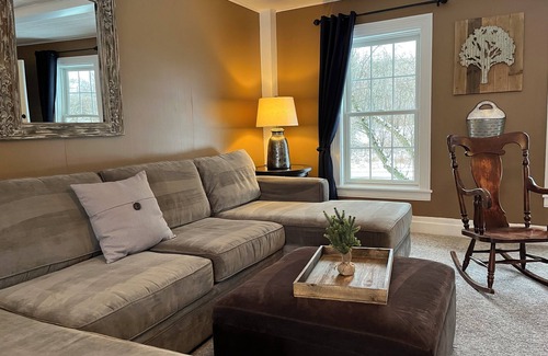 Cazenovia Bed & Breakfast | Guest Rated 10/10 at Red Fox Run B&B with Breakfast Included