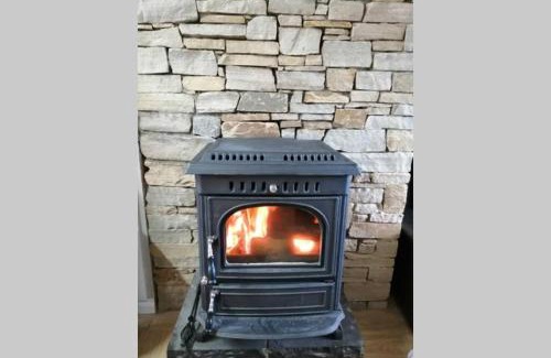 Buncrana House | Discover Red Gate Cottage: Family-Friendly Retreat Awaits