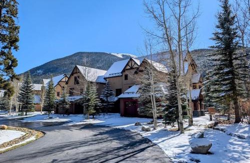 Keystone House | Red Hawk Townhomes 2337 by SummitCove Lodging