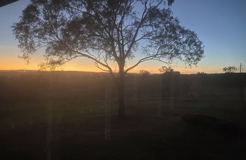 Evans Plains House | Relaxing Red Hill Farmstay Bathurst: Your Country Escape