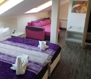 Vranyantsi Hotel | Red House: Premier Ocean View Retreat with Spa & Pet Access