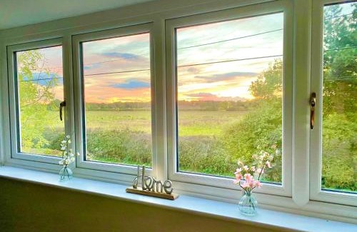 Aubourn Apartment | Serene Country Cottage with Scenic Views and Family-Friendly Fun
