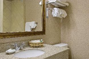 Wenatchee Hotel | Experience Red Lion Hotel Wenatchee City Center Stay
