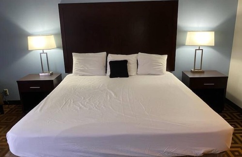 Post Falls Hotel | Family-Friendly Red Lion Inn & Suites Post Falls Awaits