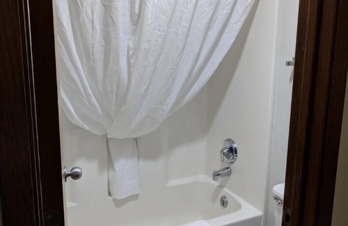 Post Falls Hotel | Family-Friendly Red Lion Inn & Suites Post Falls Awaits