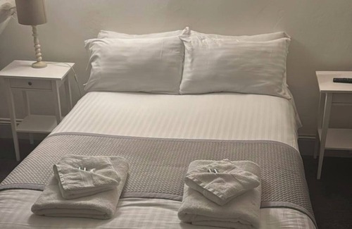 Chipping Campden Hotel | Red Lion Tavern