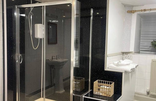 Chipping Campden Hotel | Red Lion Tavern