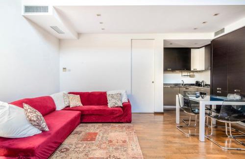 Villapizzone Apartment | RED LOFTY Milano- Loft con parcheggio, comodo per EICMA 2025, Rho Fiera e Politecnico Bovisa