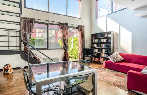Villapizzone Apartment | RED LOFTY Milano- Loft con parcheggio, comodo per EICMA 2025, Rho Fiera e Politecnico Bovisa