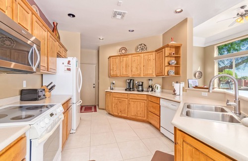 Red Mountain Ranch House | Discover Red Mountain Ranch with Ocean Views & Spa Amenities
