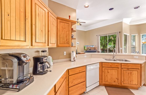 Red Mountain Ranch House | Discover Red Mountain Ranch with Ocean Views & Spa Amenities