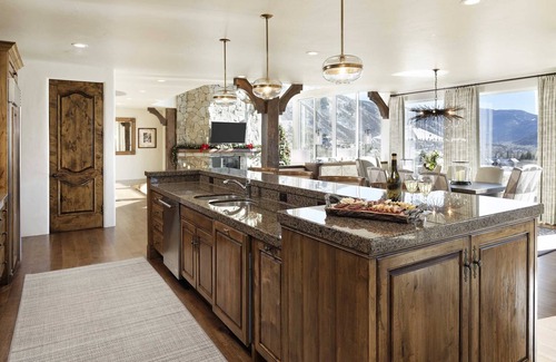 Red Mountain House | Experience Red Mountain Sanctuary: Views & Hot Tub Bliss