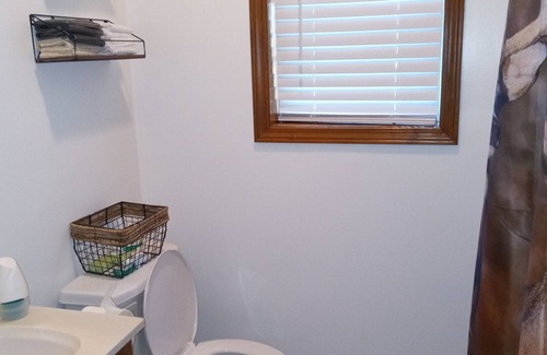 Marshall Cabin | Family-Friendly Red Oak Getaway with Kitchen Amenities