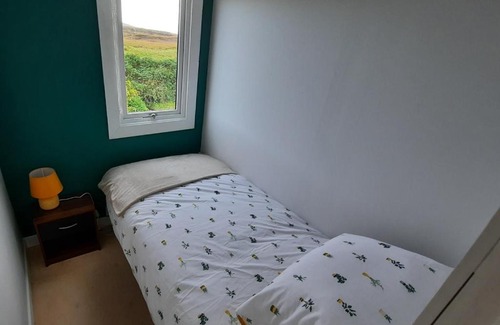 Homore Ski Chalet | Pet-Friendly Red Pepper Self Catering - Discover the Uists