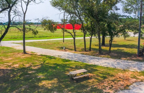 Albany House | Family-Friendly Red River RV Lot A for Your Next Adventure