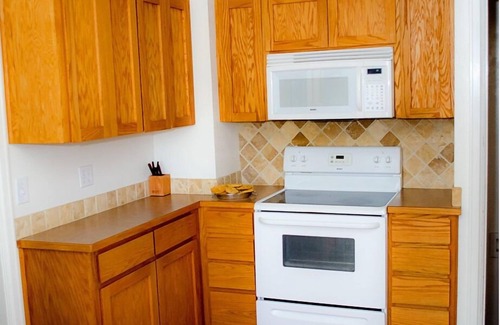 Marsing House | Explore Red Rock House: Guest Rated 9.8 with Great Amenities
