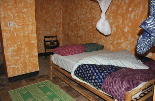 Nyakinama House | Inviting Red Rocks Rwanda - Child-Friendly Campsite Retreat