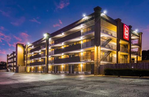 Erlanger Hotel | Convenient Stay at Red Roof Inn Cincinnati Airport–Florence