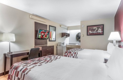Columbia Hotel | Budget-Friendly Stay at Red Roof Inn Columbia, MO with Breakfast