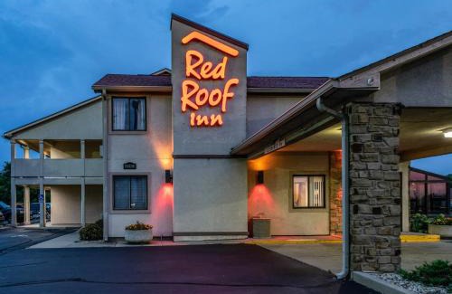 Columbus Hotel | Budget-Friendly Stay at Red Roof Inn Columbus - Taylorsville