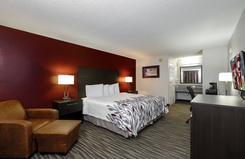 De Funiak Springs Hotel | Experience Comfort at Red Roof Inn Defuniak Springs