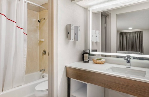 Hope Hotel | Comfortable Stay at Americas Best Value Inn & Suites Hope