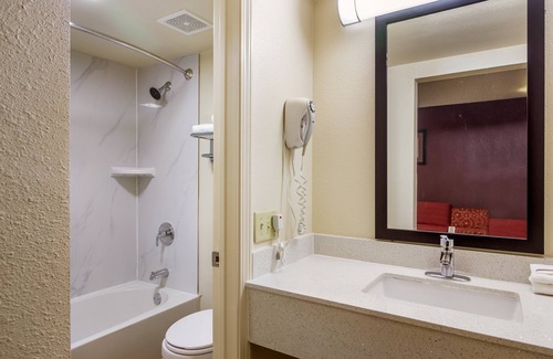 North Shore Hotel | Comfortable Stay at Red Roof Inn Houston East with Pool