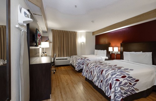 Northwest Pensacola Hotel | Pet-Friendly Retreat at Red Roof Inn Pensacola Fairgrounds