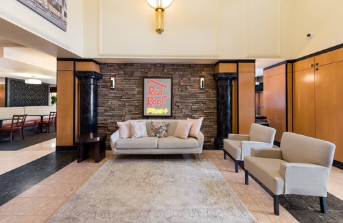 Downtown Columbus Hotel | Convenient Stay at Red Roof Inn PLUS+ Columbus Downtown