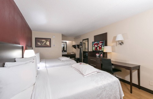 Secaucus Hotel | Comfortable Stay at Red Roof Inn PLUS+ Secaucus - NYC