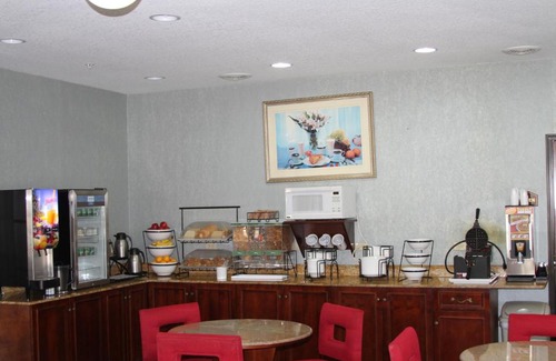 Melvindale Hotel | Comfortable Stay at Red Roof Inn & Suites Detroit