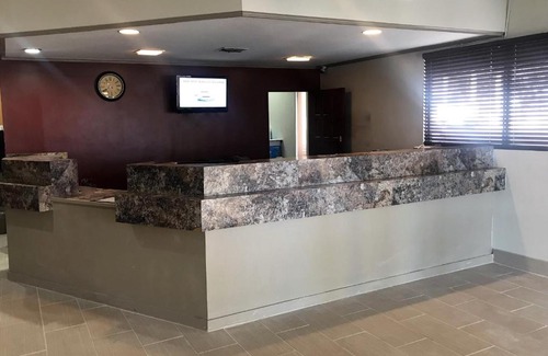 San Angelo Hotel | Pet-Friendly Retreat at Red Roof Inn & Suites San Angelo