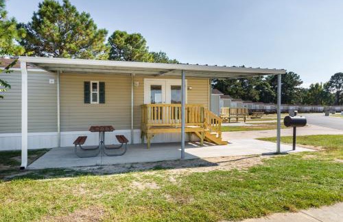 Kinder Other | Pet-Friendly Red Shoes RV Park with Oceanfront Views