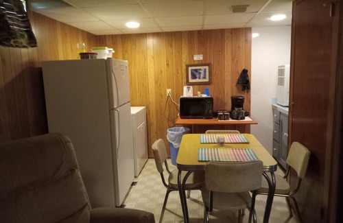 Cadiz House | Discover Redbird Hideaway: Perfect for Fishing & OHV Fun