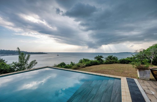 Mirissa Villa | Beachside Retreat: Redcliffs by The Serendipity Collection