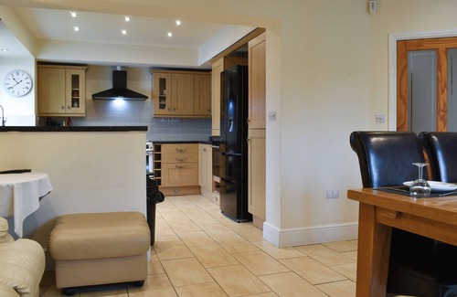 Allostock Cottage | Redcot Holiday Bungalow