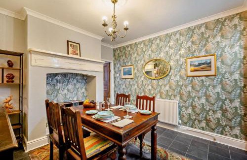 Old Colwyn Apartment | Family and Pet-Friendly Retreat at Redcote Hotel
