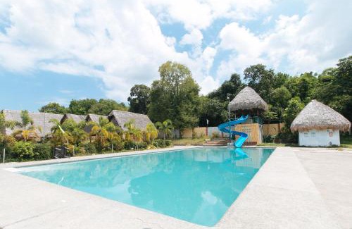 San Juan Hotel | Family-Friendly Stay at RedDoorz @ Afamosa Villas Resort