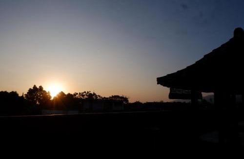 Senggigi House | Family-Friendly Stay at Reddoorz Bale Eja Syariah Senggigi