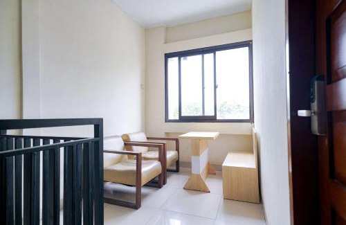 Turangga Hotel | Budget-Friendly Stay at RedDoorz Buah Batu 5 for Families