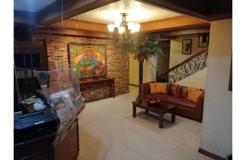 Bacolod Hotel | Budget-Friendly Accommodation at RedDoorz Casa Marabella