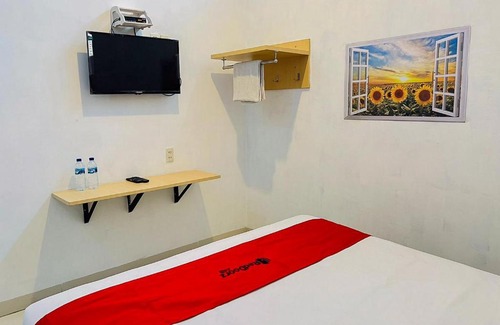Kabanjahe Hotel | Budget-Friendly Family Stay at RedDoorz Damai Guest House