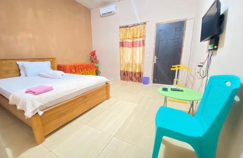 East Manggarai Hotel | Budget-Friendly Stay at Hotel Gloria Borong Mitra