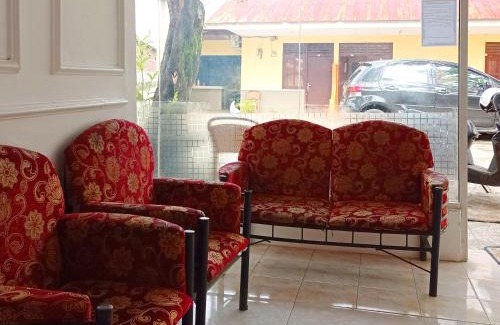 Bengkulu Hotel | Budget-Friendly Reddoorz @ Kanaka GuestHouse for Families