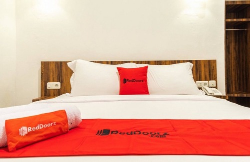 Medan House | Budget-Friendly Stay at RedDoorz @ Binjai for Families